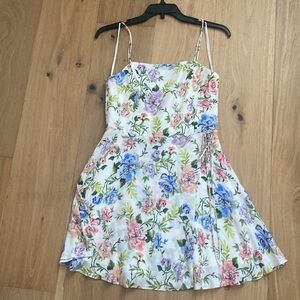 Alice + Olivia Floral Print Mini Dress w/ Tags Size: S | US 4